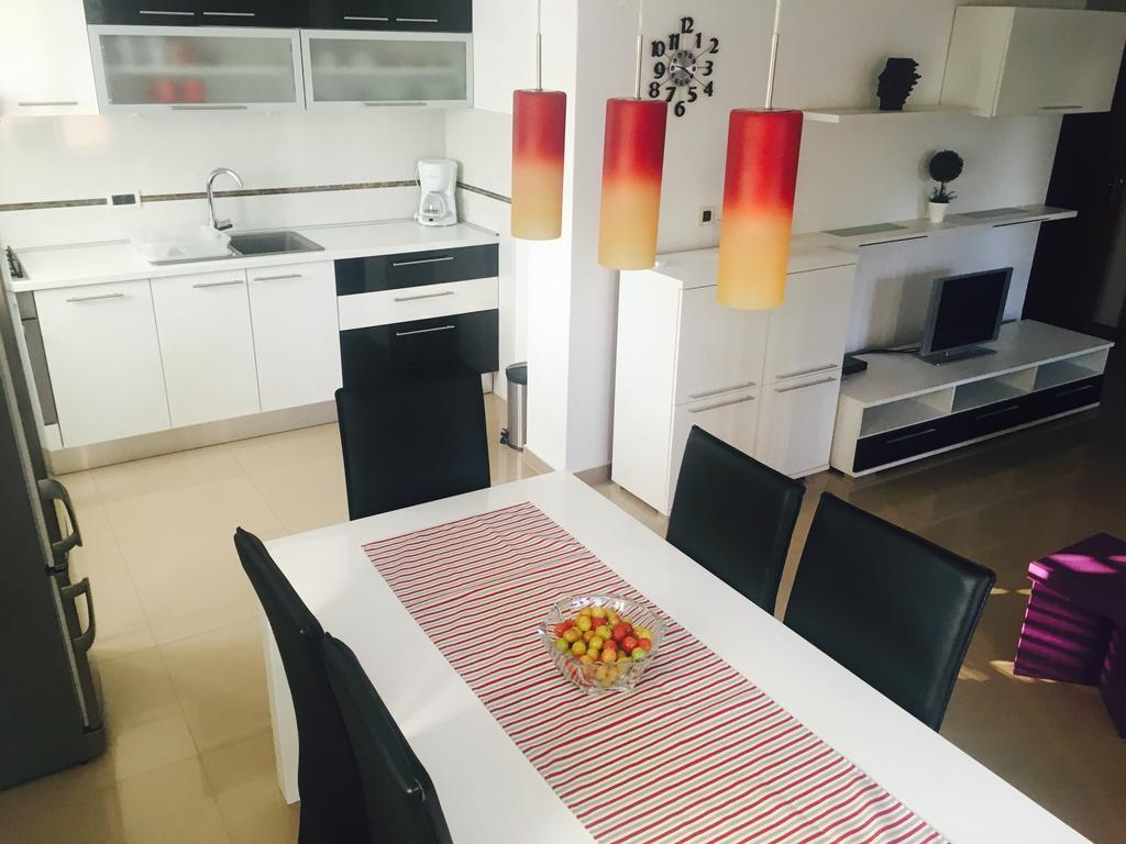 Apartment Leonardo Biograd Na Moru Eksteriør bilde