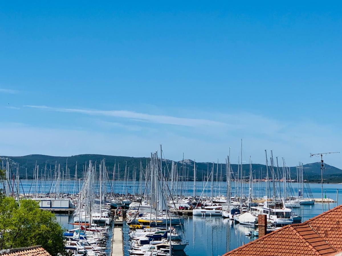 Apartment Leonardo Biograd Na Moru Eksteriør bilde